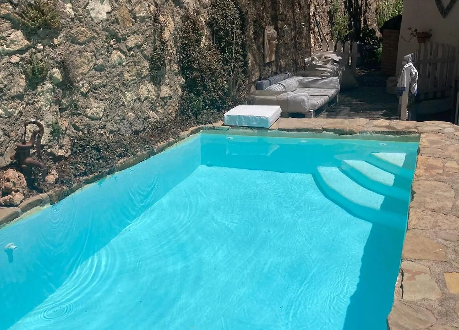 Casita Del Peral Gueejar Sierra Villa 0*, Güéjar Sierra España