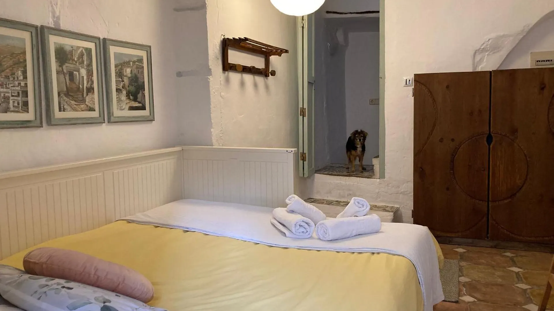 Casita Del Peral Gueejar Sierra Villa Holiday home